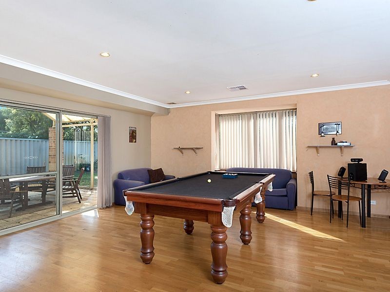 15 Folland Parade, Atwell WA 6164