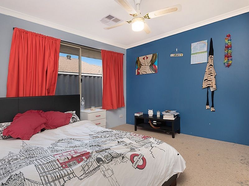 15 Folland Parade, Atwell WA 6164