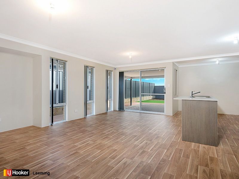 24 Bellingham Parade, Wellard WA 6170