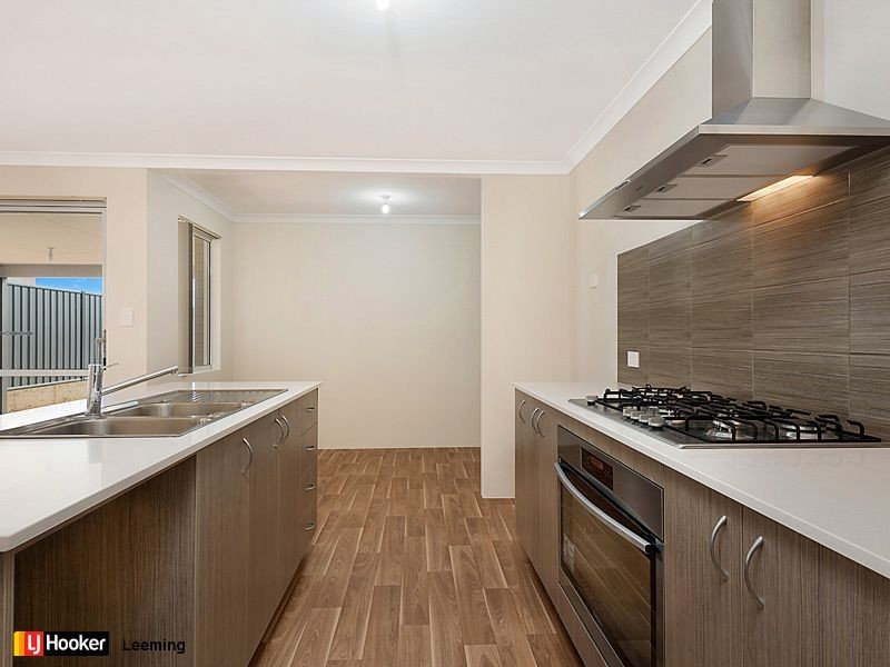 24 Bellingham Parade, Wellard WA 6170