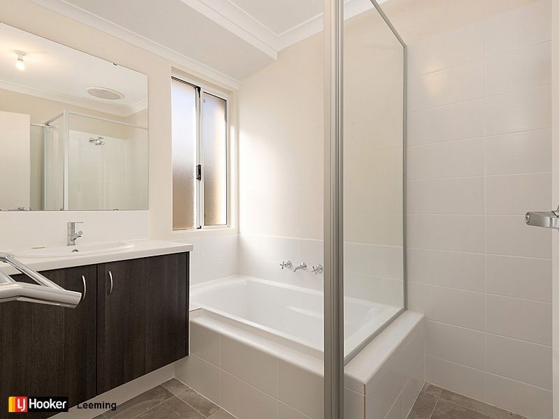 24 Bellingham Parade, Wellard WA 6170