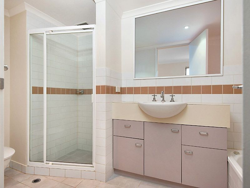8/82 Royal Street, East Perth WA 6004