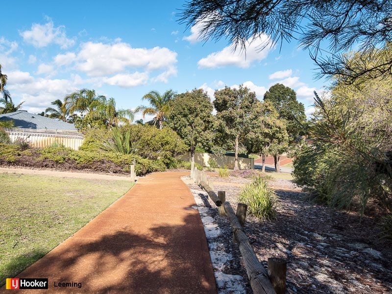 14 Haywood Trail, Leeming WA 6149
