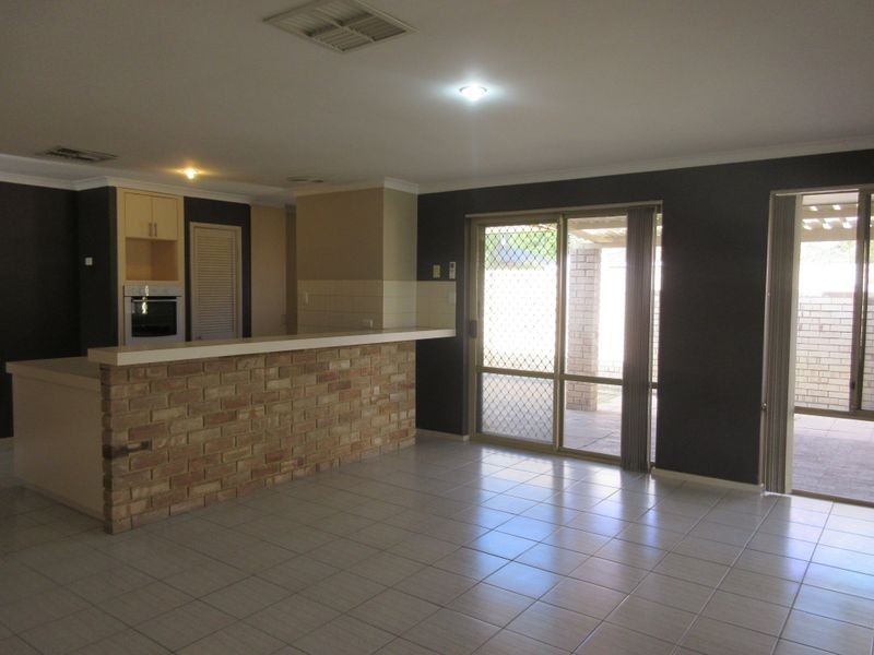 84 Acanthus Road, Willetton WA 6155