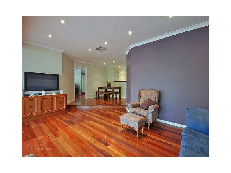 34 San Miguel Drive, Leeming WA 6149