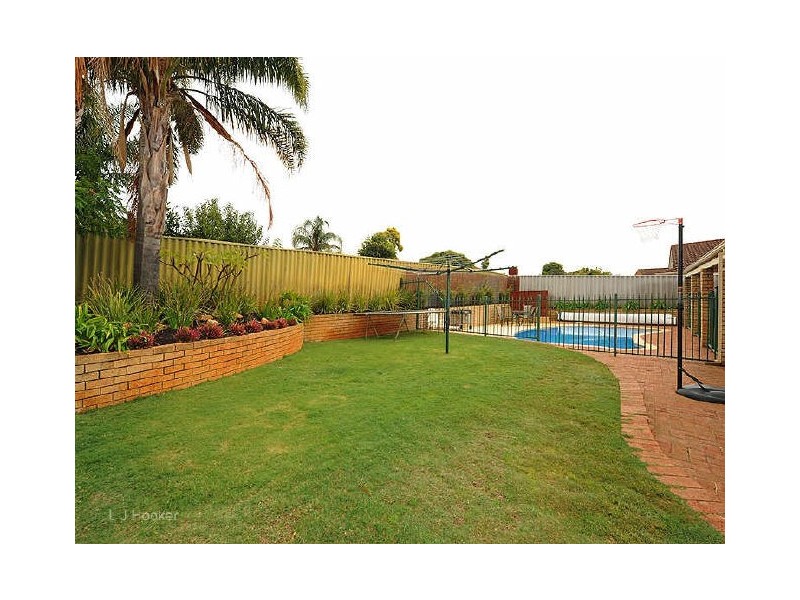 34 San Miguel Drive, Leeming WA 6149