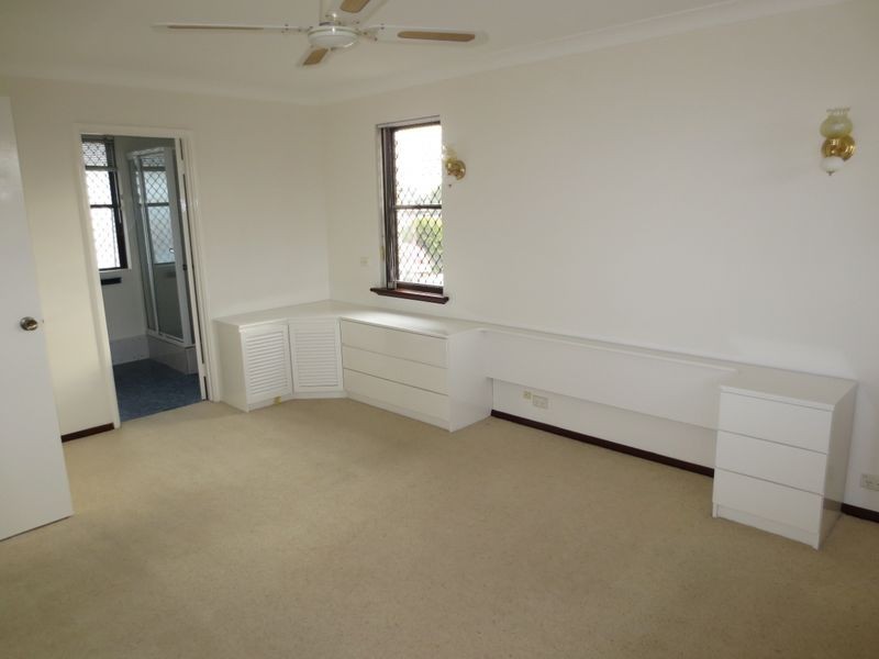 6 Back Close, Bull Creek WA 6149