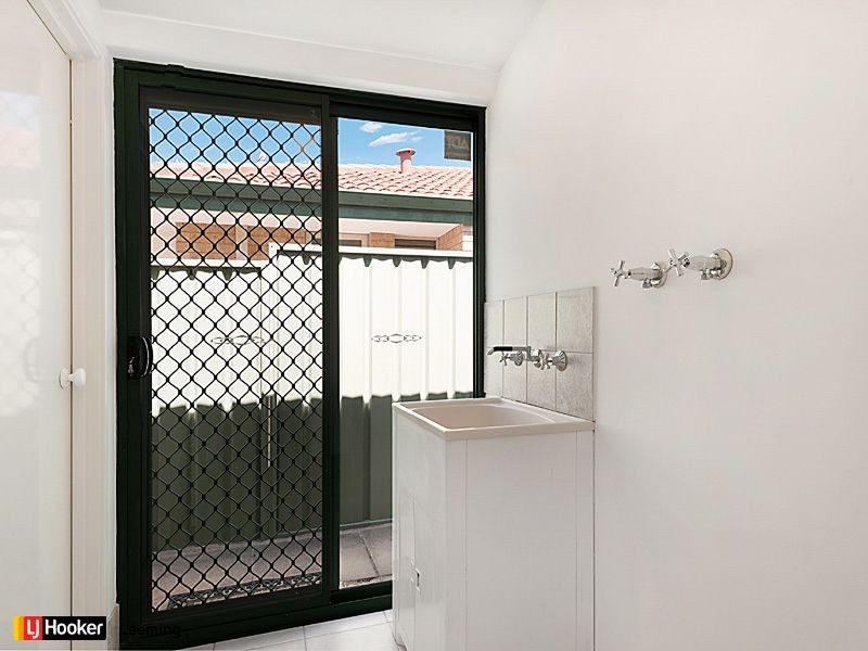 4 Molloy Circuit, Atwell WA 6164