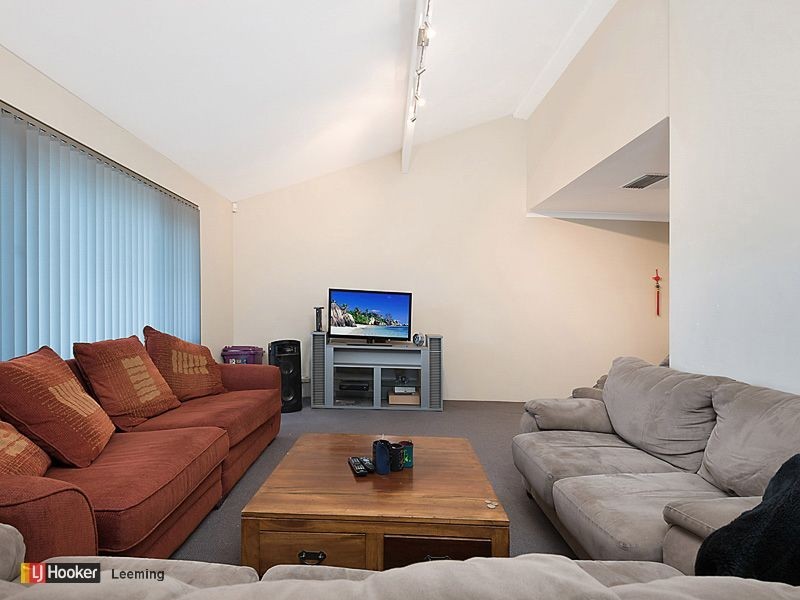 13 Wethered Street, Leeming WA 6149