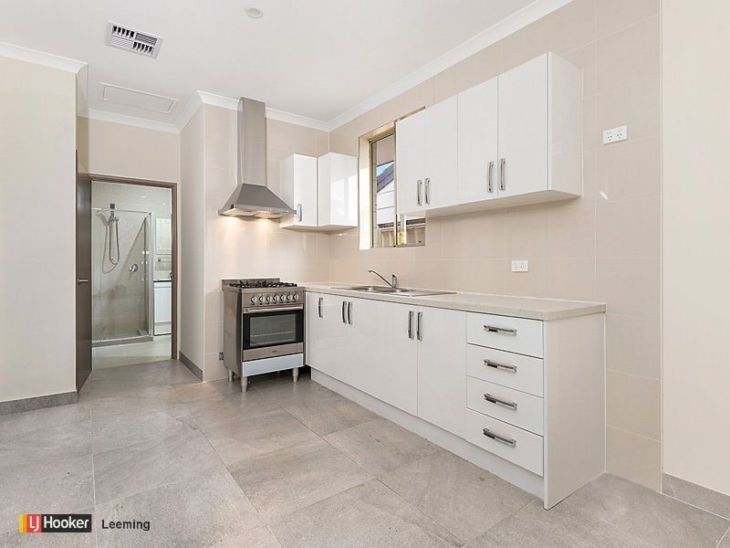 39A Chamberlain Circle, Bateman WA 6150