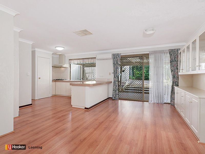 7 Fern leaf Court, Leeming WA 6149