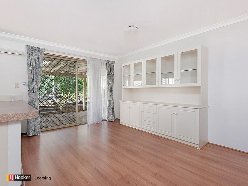 7 Fern leaf Court, Leeming WA 6149