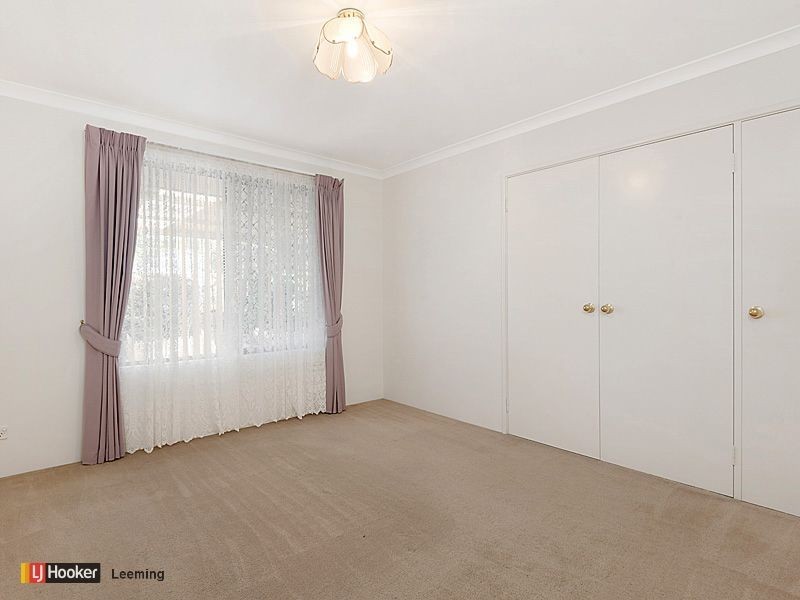 7 Fern leaf Court, Leeming WA 6149