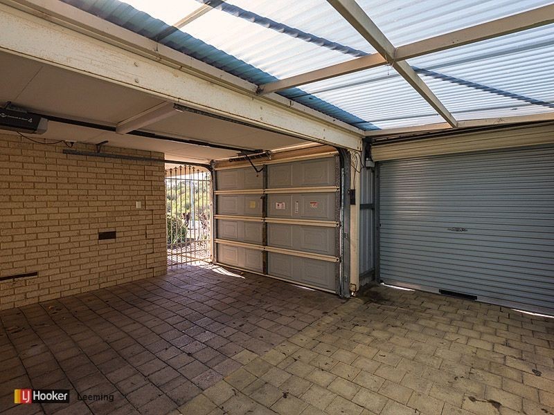 7 Fern leaf Court, Leeming WA 6149
