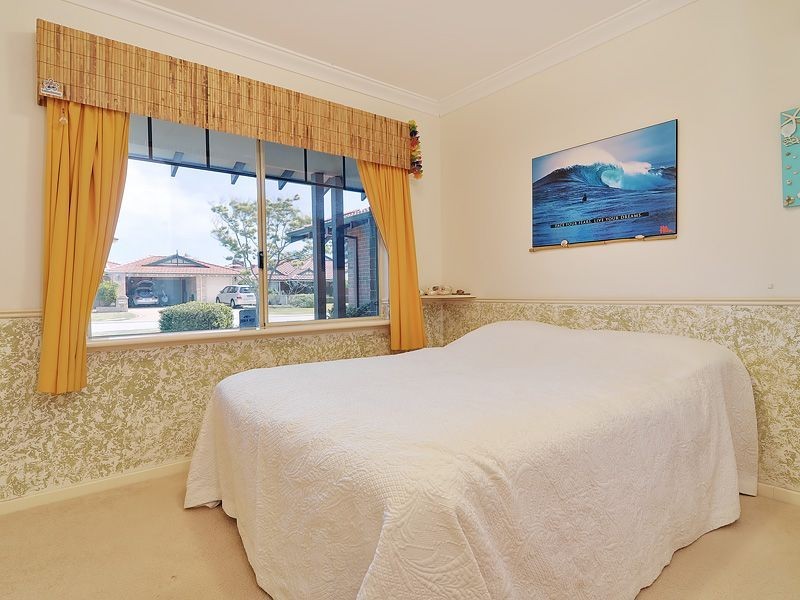 13 Wildwood Heights, Leeming WA 6149