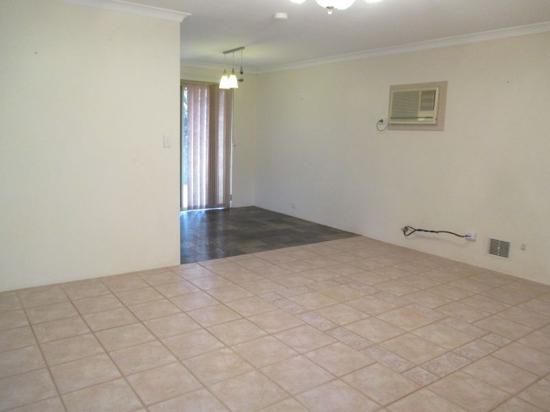 7B Bulrush Drive, Bibra Lake WA 6163