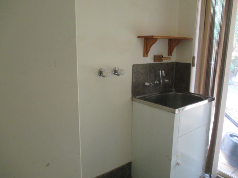 7B Bulrush Drive, Bibra Lake WA 6163