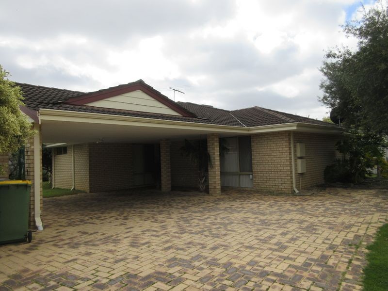 16B The Mews, Kardinya WA 6163