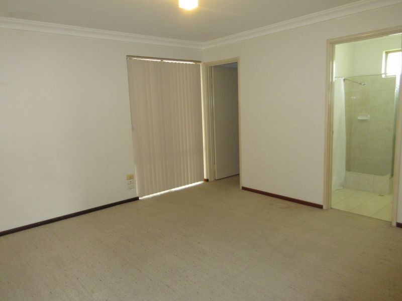 16B The Mews, Kardinya WA 6163