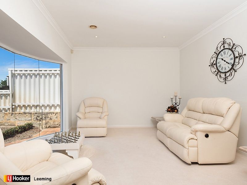 14 Carpenter Rise, Bull Creek WA 6149