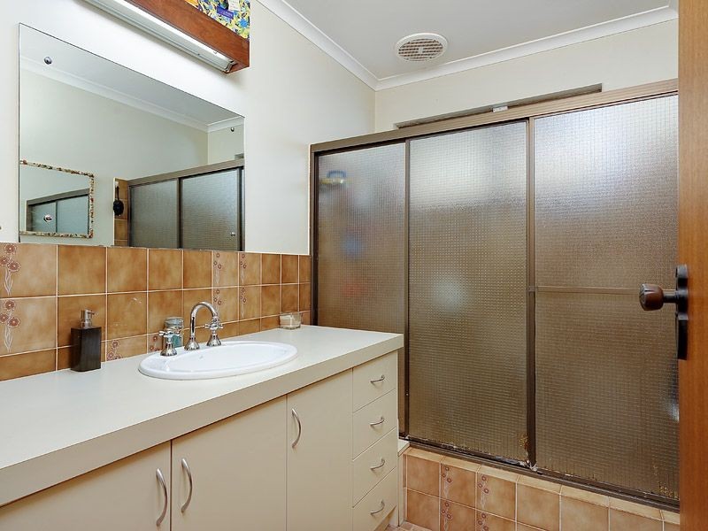 1/94-96 Wendouree Road, Wilson WA 6107