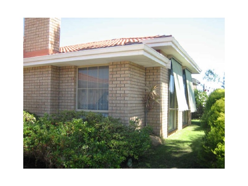 65 Sylvan Crescent, Leeming WA 6149