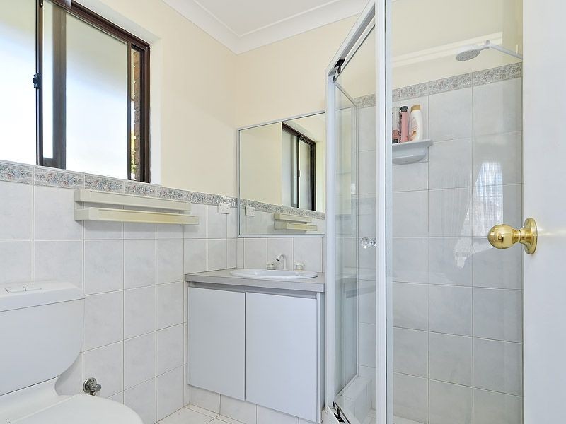 11 Calley Drive, Leeming WA 6149