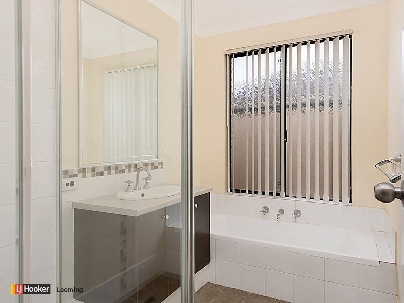 2/17 Cotter Loop, Success WA 6164