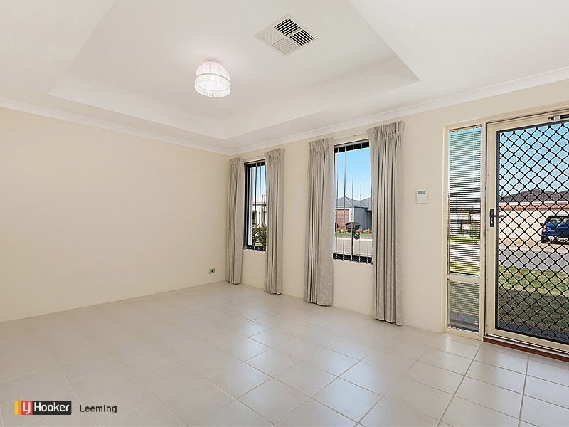 2/17 Cotter Loop, Success WA 6164