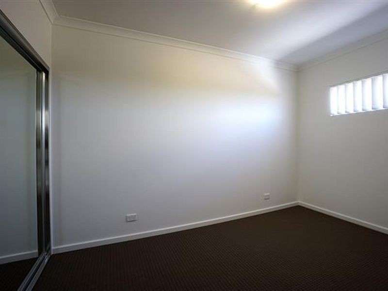 8/22 Hampstead Gate, Success WA 6164