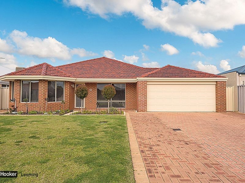 10 Jurien Way, Hammond Park WA 6164