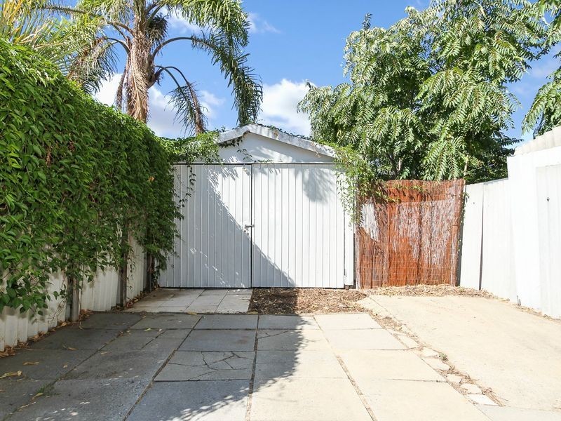 23 Caliban Way, Coolbellup WA 6163