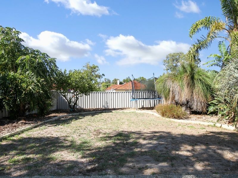 23 Caliban Way, Coolbellup WA 6163