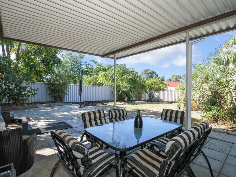 23 Caliban Way, Coolbellup WA 6163