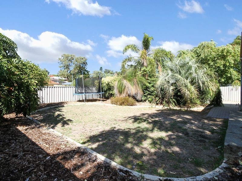 23 Caliban Way, Coolbellup WA 6163