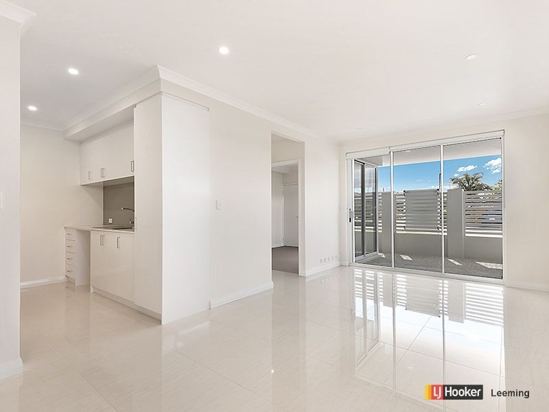 2/9 Orleans Street, Spearwood WA 6163