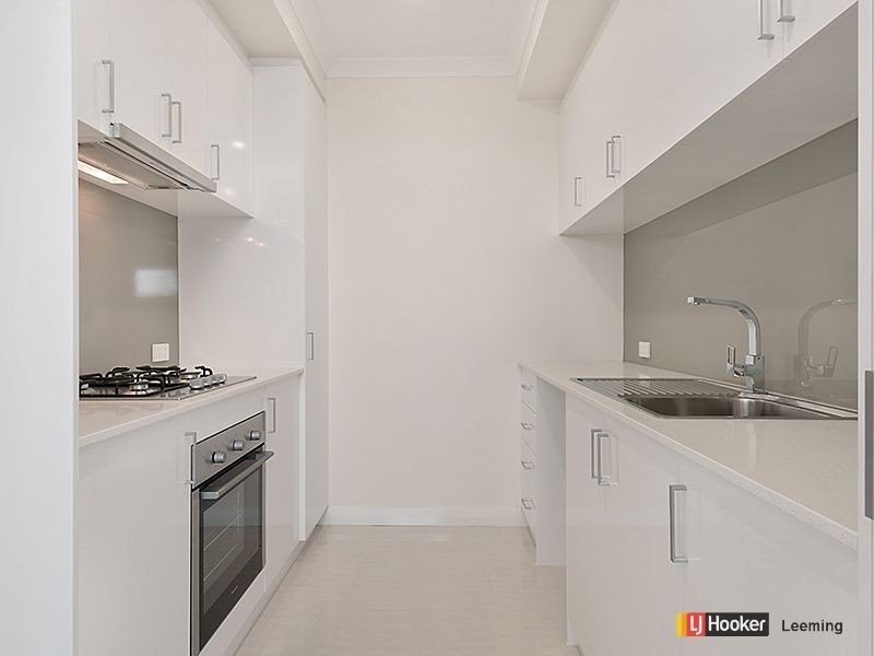 2/9 Orleans Street, Spearwood WA 6163