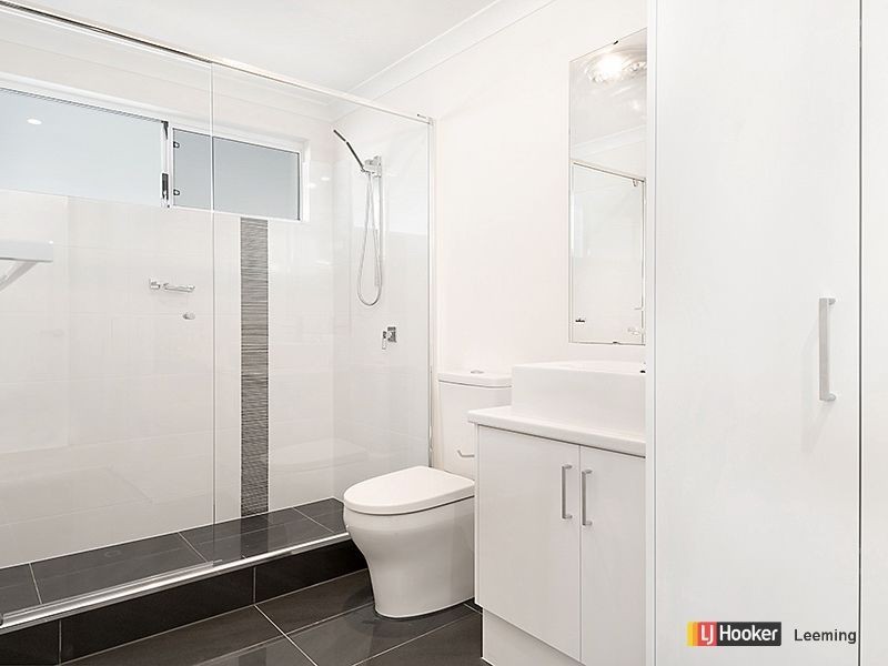 2/9 Orleans Street, Spearwood WA 6163