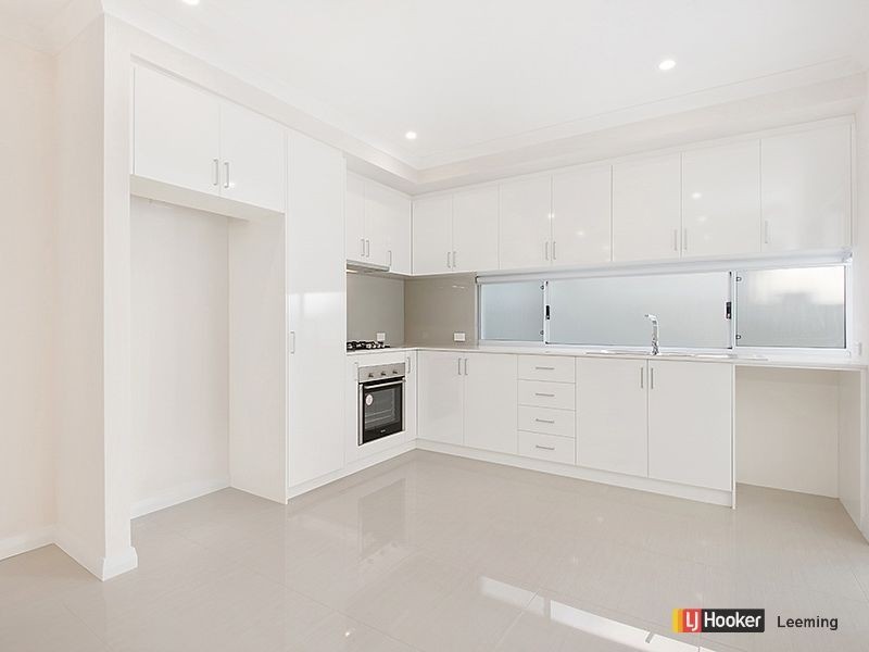 3/9 Orleans Street, Spearwood WA 6163