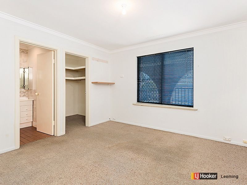 18 Davies Crescent, Kardinya WA 6163