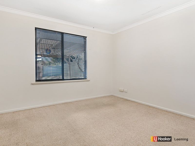 18 Davies Crescent, Kardinya WA 6163