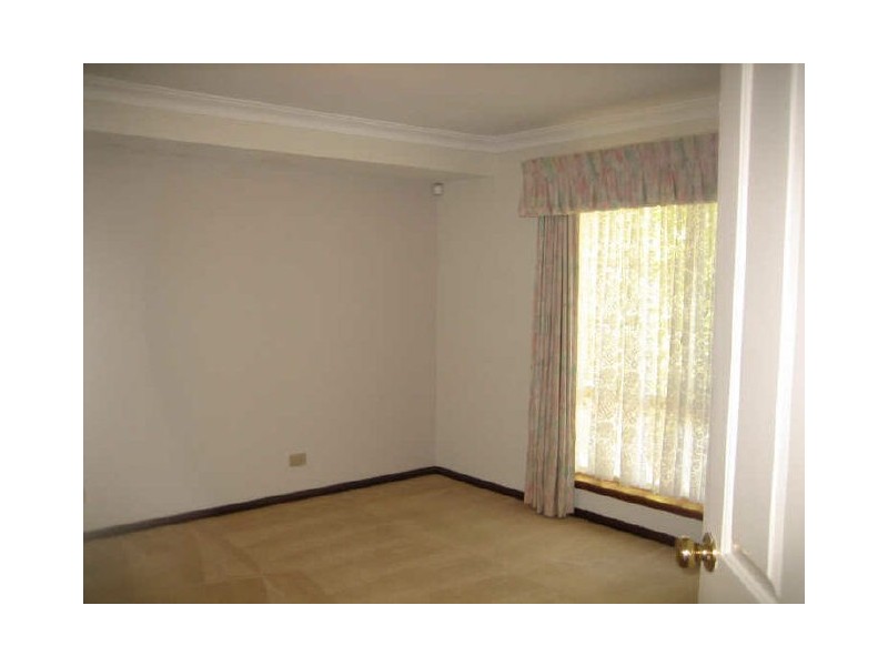 72 Casserly Drive, Leeming WA 6149