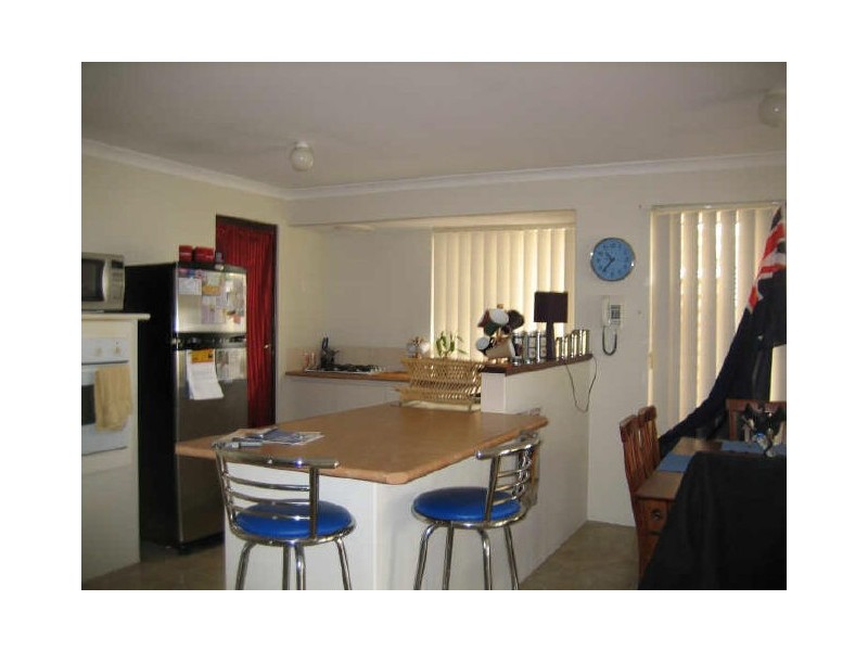 10 Herdsman Close, Success WA 6164