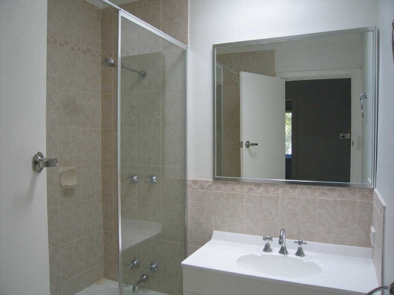 6 Rhyl Place, Langford WA 6147