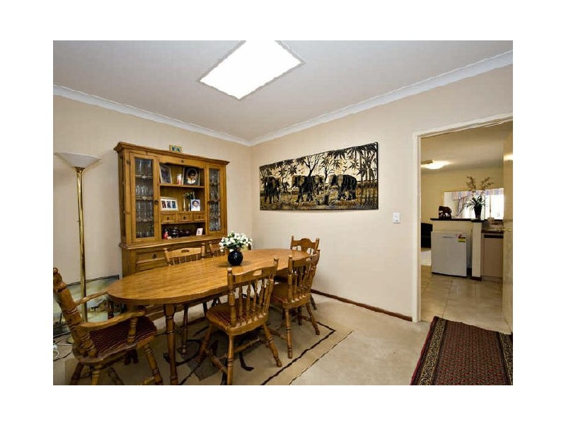 37 Barcombe Way, Leeming WA 6149