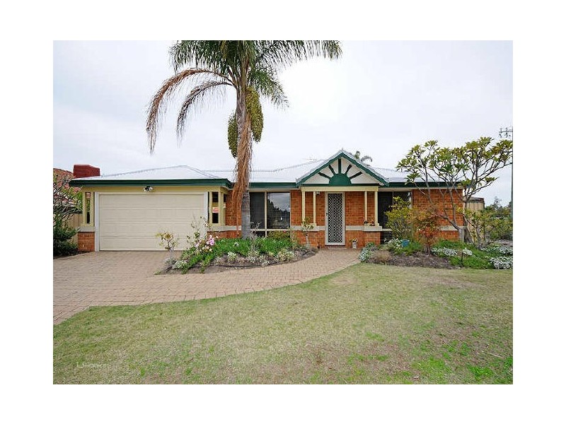 15 Goodwin Way, Leeming WA 6149