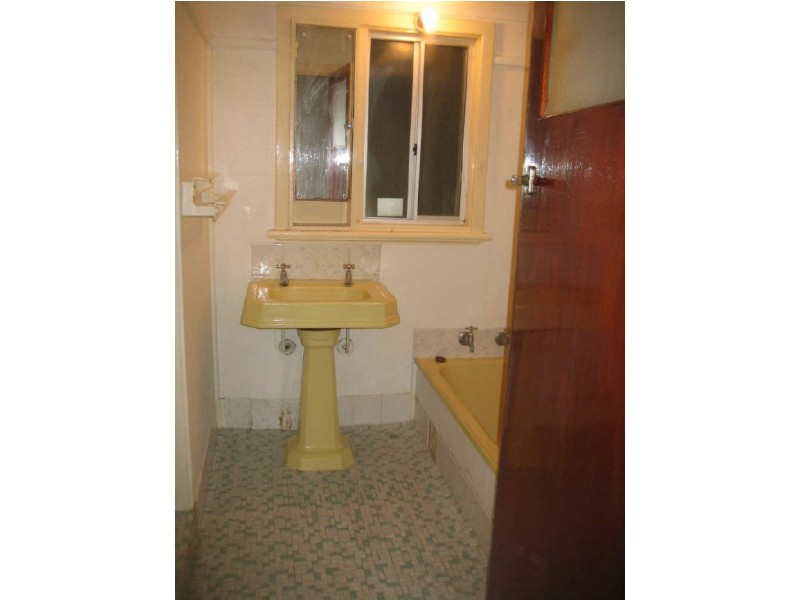 17 Joslin Street, Hilton WA 6163