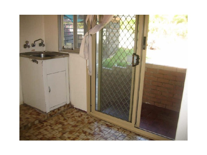 17 Joslin Street, Hilton WA 6163