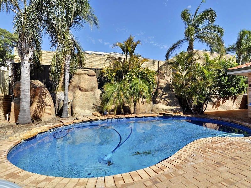 11 Timbrell Way, Leeming WA 6149