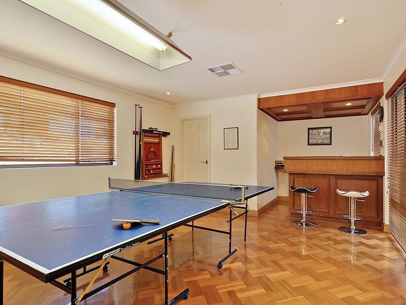 11 Timbrell Way, Leeming WA 6149